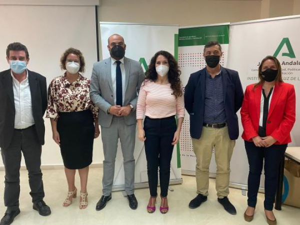 La Junta impulsa con la Universidad de Málaga la Cátedra de Atención Domiciliaria para aplicar los avances tecnológicos al servicio de la Dependencia