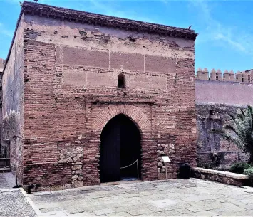 Fachada de la ermita de San Juan en la Alcazaba de Almería