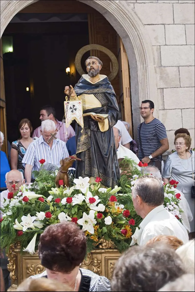 inicio_de_la_procesion_de_santo_domingo_de_guzmanciaph.jpg