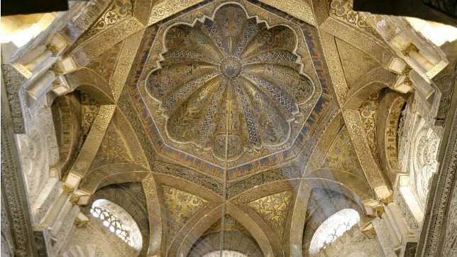 cupula-mihrab-restauracion-644-644x362.jpg