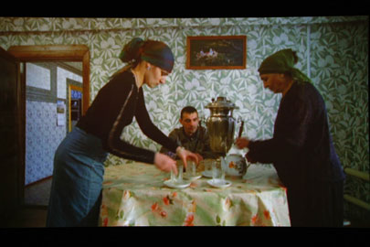 HANNAH COLLINS. Beshencevo (A Current History), 2006.  N Edicin 2/10. DVD. Duracin: 57'