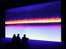 Susan Hiller (Tallahassee, Florida, USA, 1940). Resonando (Ultravioleta), 2014. Video, color, sonido, 30'. Cortesa de la artista y Lisson Gallery  Susan Hiller