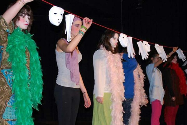 Duende Teatro. La loca de Chaillot. 