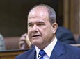 02.05.06.- La Cámara andaluza aprueba la propuesta de reforma del Estatuto. Manuel Chaves durante su intervención en el Parlamento.