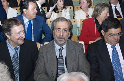 El periodista Francisco Lobatón, junto al Defensor del Pueblo Andaluz, José Chamizo.