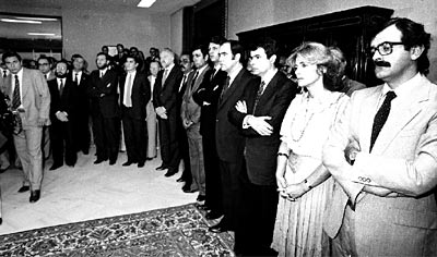 Nombramiento del primer Gobierno de la Junta de Andalucía, con Rafael Escuredo como presidente.