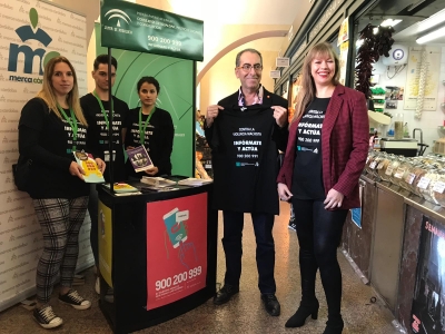 El IAM y Mercacórdoba lanzan una campaña de concienciación contra la violencia de género en los mercados de abastos de Córdoba