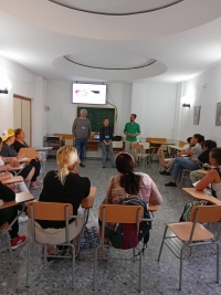 El Instituto Andaluz de la Mujer lanza un taller de escritura en la cárcel de Alcalá de Guadaíra