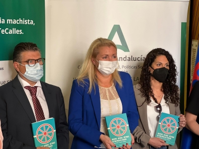 Andalucía elabora el primer protocolo para la atención personalizada de las mujeres gitanas que sufren violencia de género