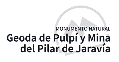 Técnicos en el Monumento Natural Geoda de Pulpí y Mina Rica del Pilar de Jaravía