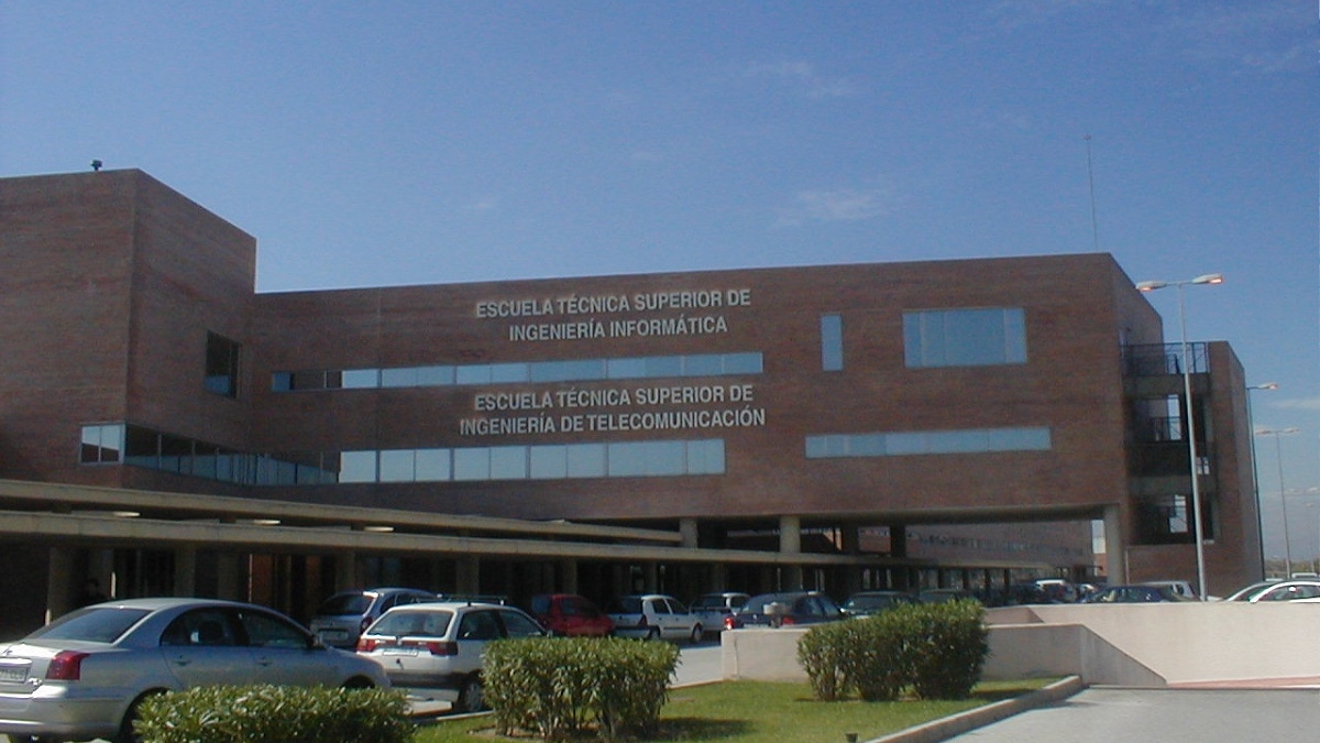 Escuela Técnica Superior de Ingeniería Informática t de telecomunicaciones de la UMA.