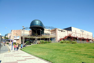 Centro comercial.