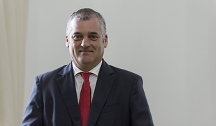 Javier Carnero Sierra, nuevo consejero de Empleo, Empresa y Comercio.