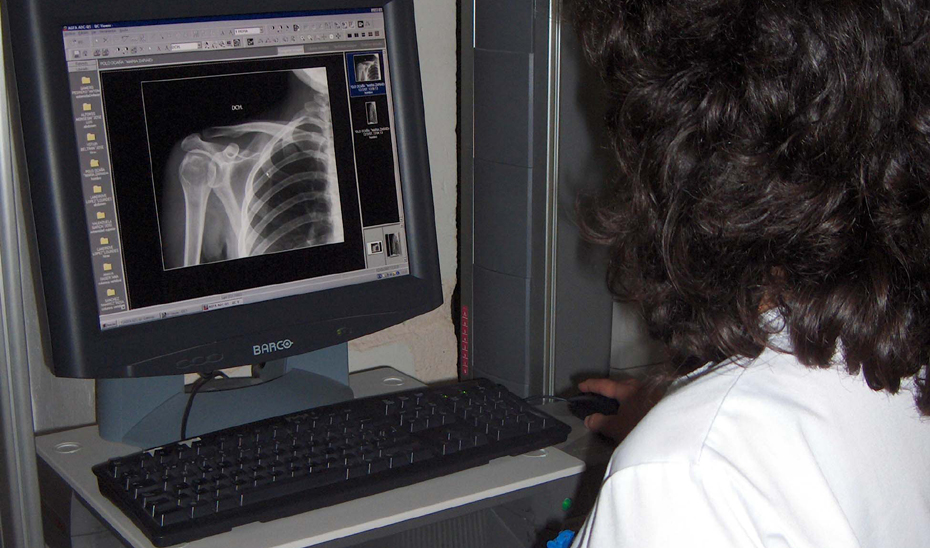 El nuevo equipo de Rayos X permite realizar radiografías de una altísima precisión.