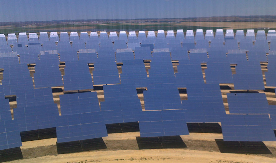 Foto de archivo de una planta solar fotovoltaica.