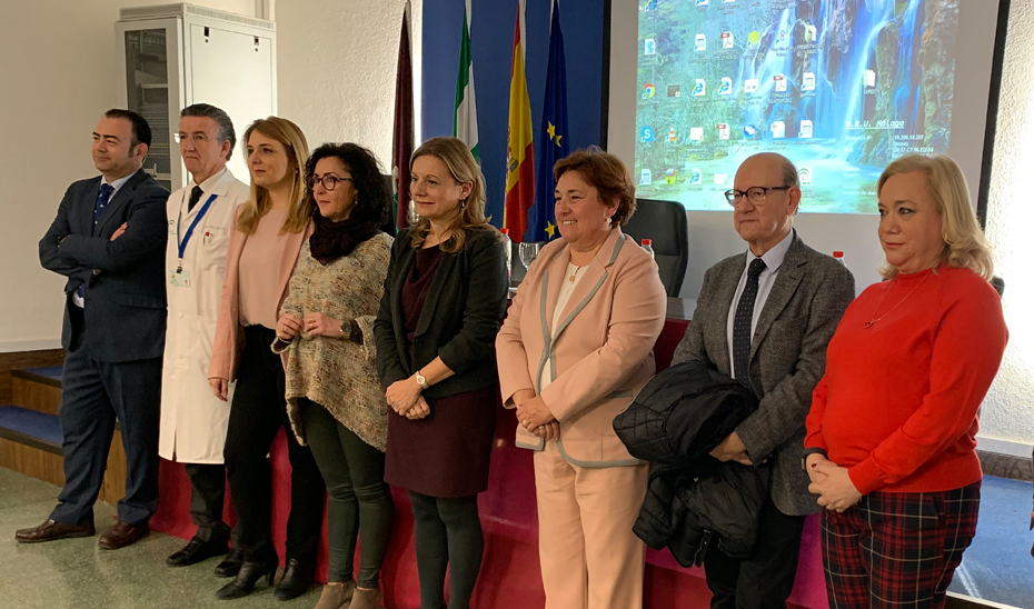 Marina Álvarez ha mantenido un encuentro con los responsables de los diferentes grupos de trabajo que han definido el nuevo modelo sanitario para Málaga.