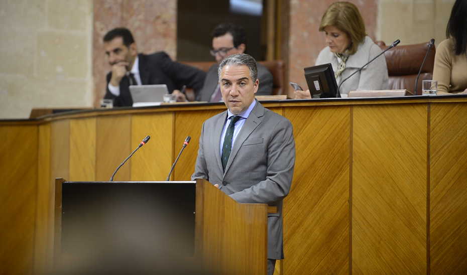 El consejero de la Presidencia, Administración Pública e Interior de la Junta de Andalucía, Elías Bendodo, en el Parlamento de Andalucía.