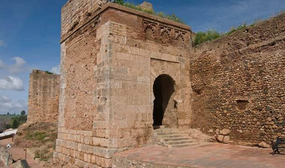 Puerta del Agua de la muralla de Niebla (Huelva).