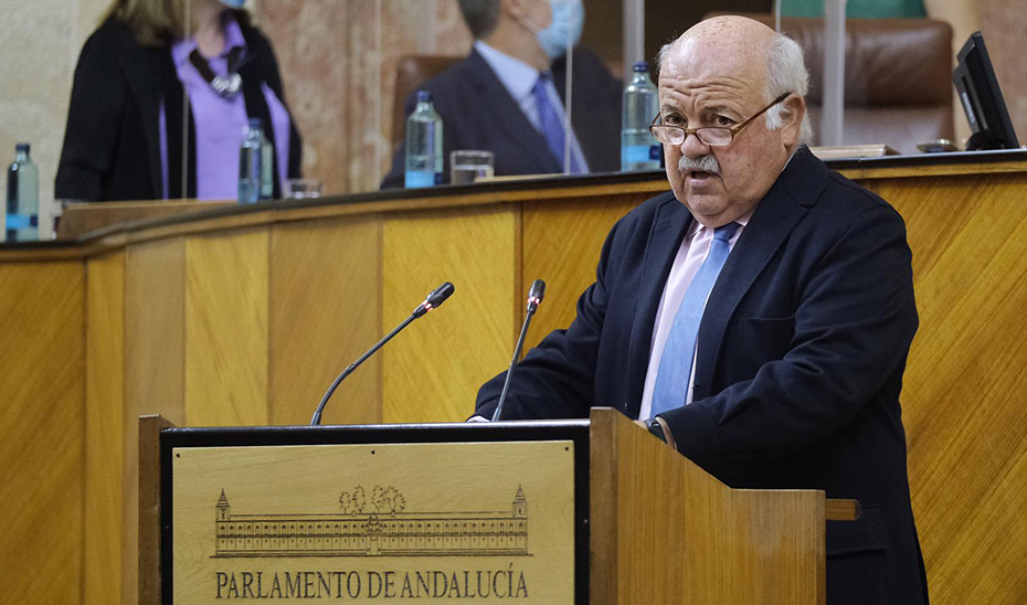 Aguirre detalló en el Parlamento el Plan de contingencia 4.500 tras su toma de conocimiento por el Consejo de Gobierno.