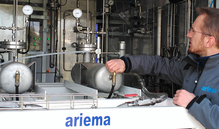 Interior del contenedor de hidrógeno del proyecto Aurora de ARIEMA (Foto: ARIEMA).