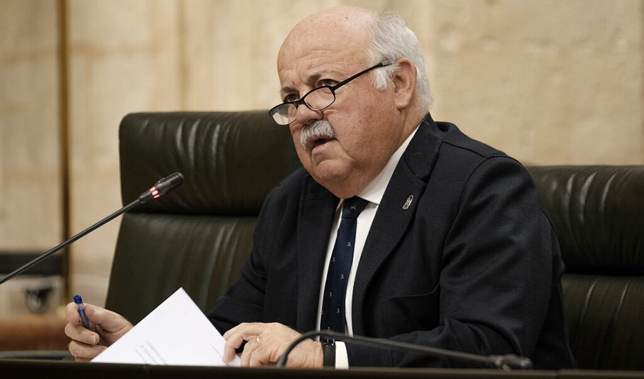 El consejero de Salud y Familias, Jesús Aguirre, compareciendo esta tarde y por cuarta vez en el Parlamento por la crisis del Covid-19.