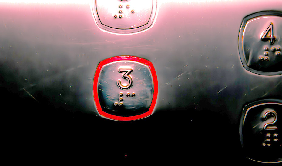 Botones de un ascensor.