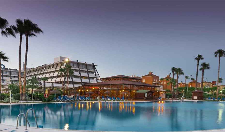 Andalucía se sitúa como tercera comunidad con mayor movimiento hotelero de España gracias al comportamiento del mercado nacional este verano.
