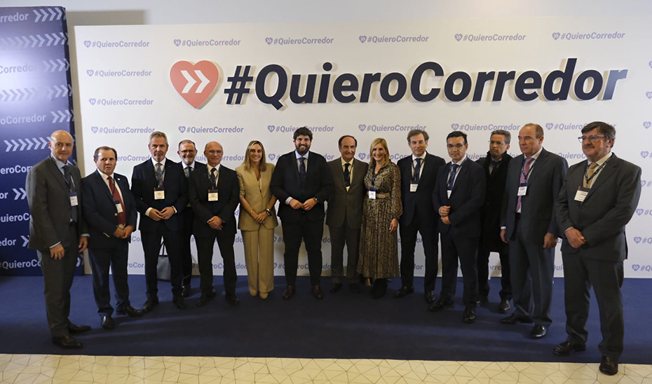 La consejera de Fomento, Marifrán Carazo, ha participado en Barcelona en el 6º Acto empresarial por el Corredor Mediterráneo.