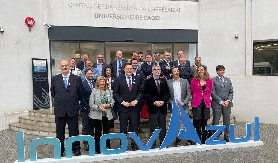 El consejero de Universidad, José Carlos Villamandos, ha asistido a la presentación de la programación de Innovazul 2022.