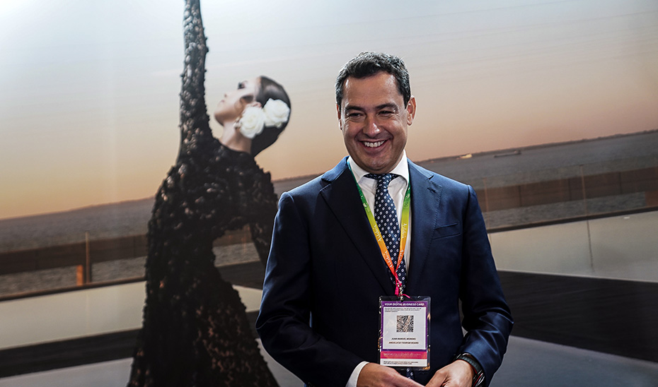 El presidente de la Junta de Andalucía, Juanma Moreno, en la edición de 2021 de la World Travel Market de Londres.