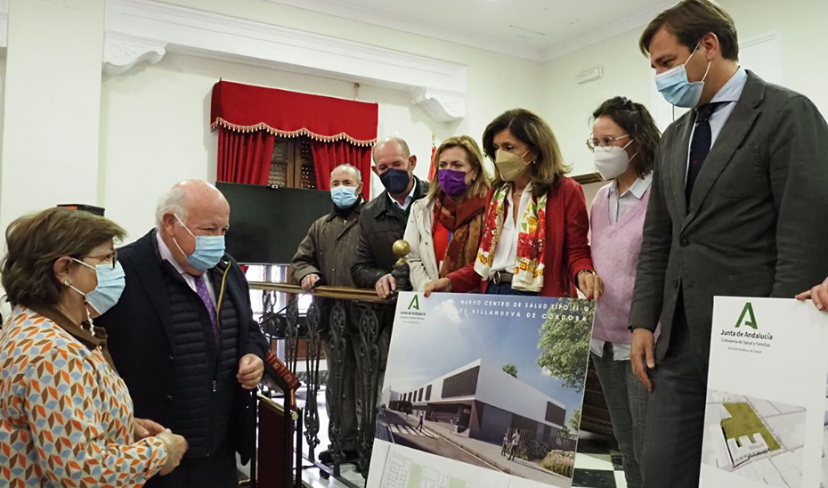 Jesús Aguirre supervisa, junto al resto de autoridades, el proyecto del nuevo centro de salud.
