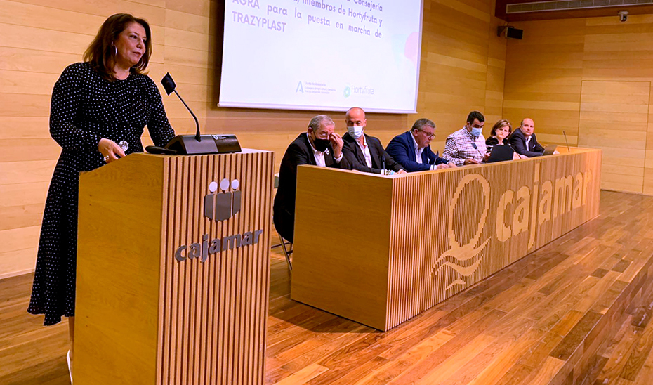La consejera Carmen Crespo, durante su intervención en las jornadas de Coexphal.