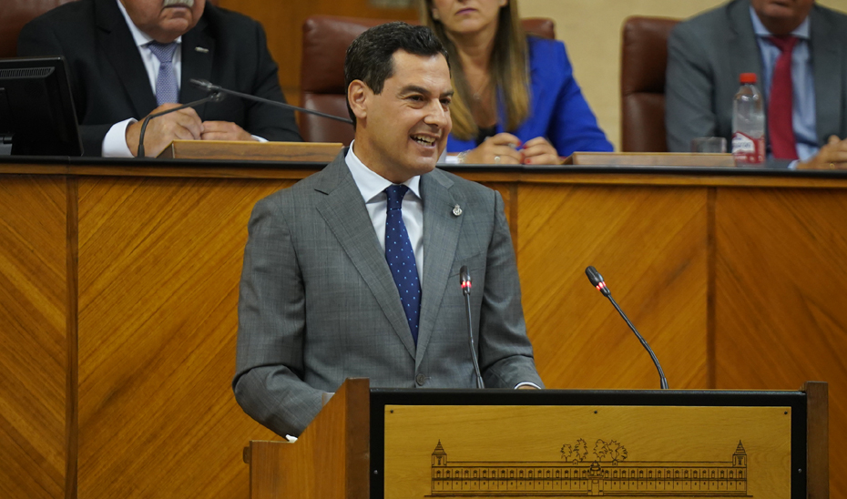 Juanma Moreno, durante su discurso de investidura en el Parlamento andaluz. 