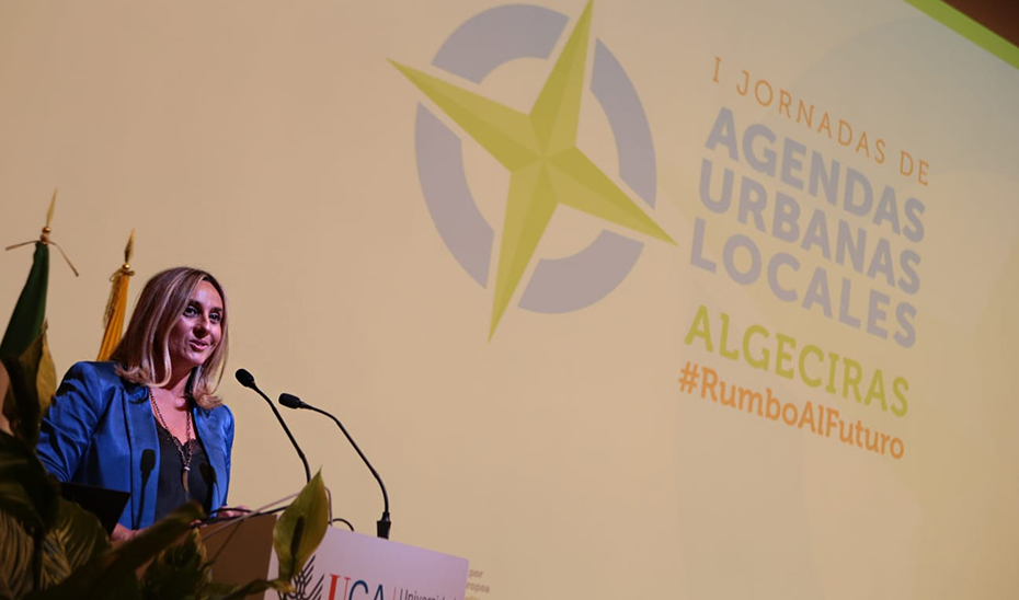 La consejera de Fomento, durante su intervención en las jornadas que se celebran en Algeciras.