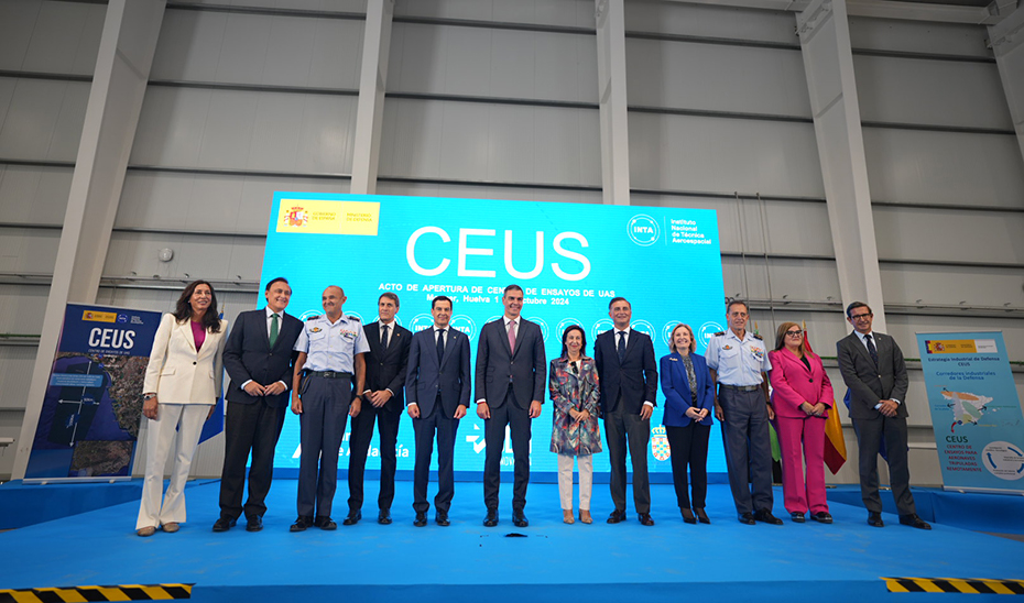 Moreno señala que el CEUS de Huelva contribuye a hacer de Andalucía un referente europeo en la industria aeroespacial