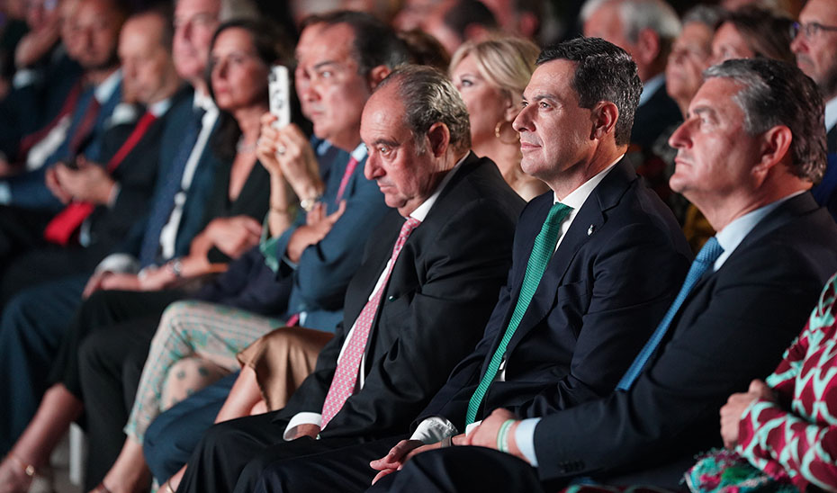 Intervención del presidente de la Junta, Juanma Moreno, en el acto central del 25º aniversario de Diario de Sevilla