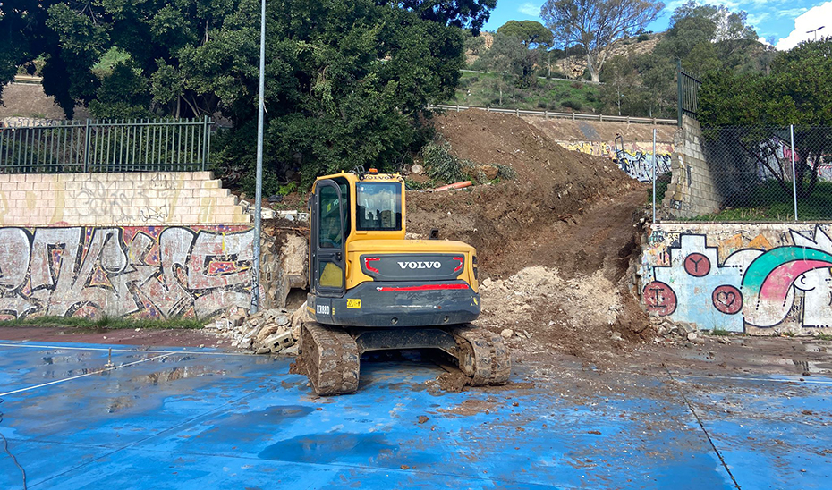 Obras de reparación en el Instituto de Educación Secundaria Miraflores de los Ángeles, en la ciudad de Málaga.