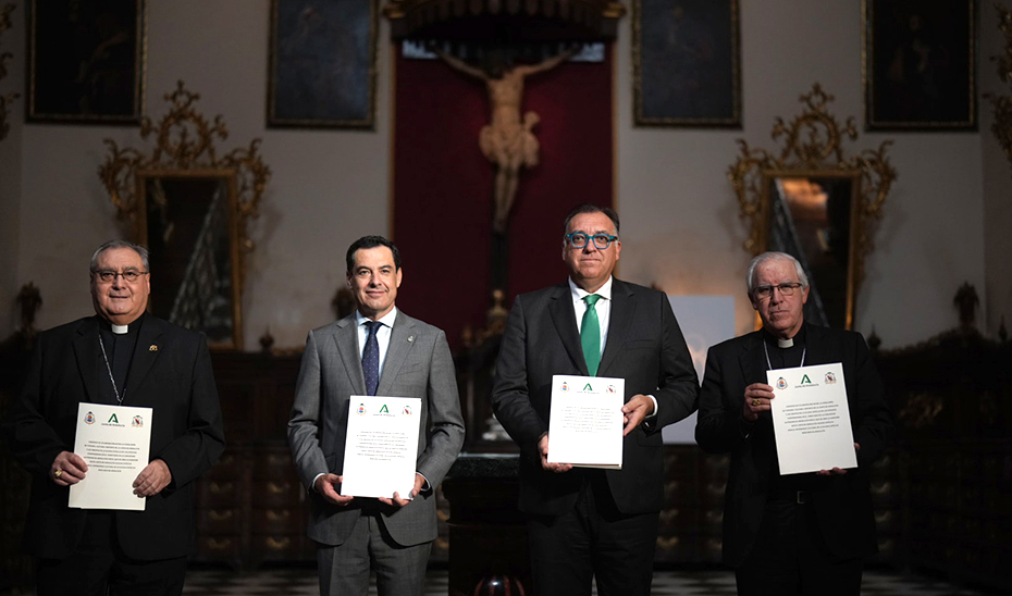 Moreno valora la creación de una comisión mixta para la protección del patrimonio religioso de Andalucía