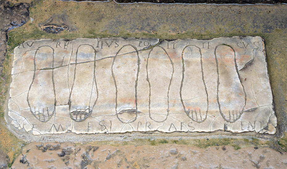 Una de las piezas singulares que se exhiben en Itálica y que se encontraba en uno de los edificios ceremoniales.