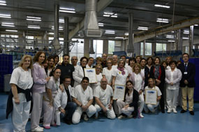 El equipo de Lavandería del Hospital Reina Sofía obtiene el certificado de calidad de tratamiento e higiene del textil
