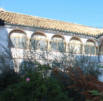 Claustro del convento de Santa Isabel de los Ángeles