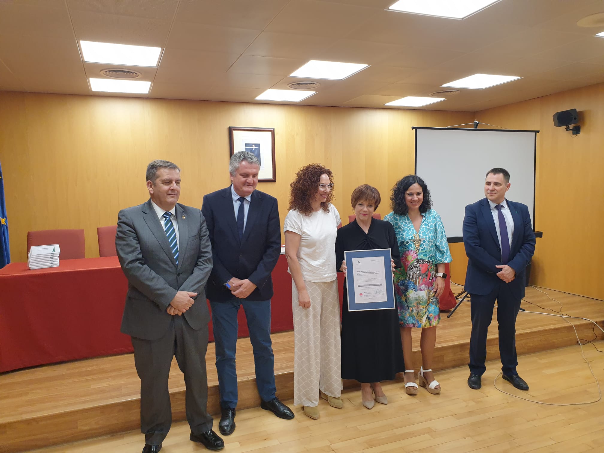 La Agencia de Calidad Sanitaria de Andalucía otorga su certificación a la Unidad de Medicina Interna del Hospital Universitario Poniente 