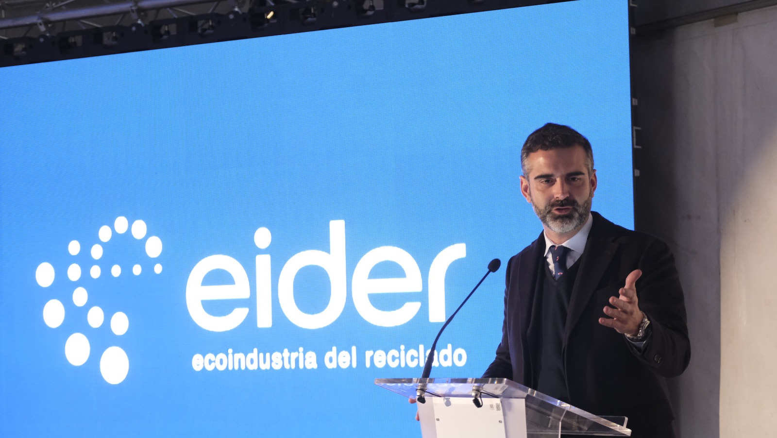 Fernández-Pacheco en la inauguración del Complejo Ambiental de Gádor.